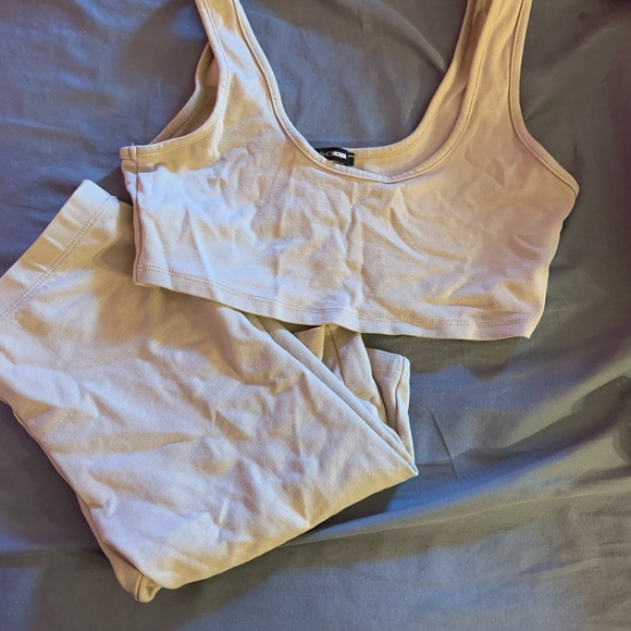 Two piece tan outfit - Picture 2 of 2